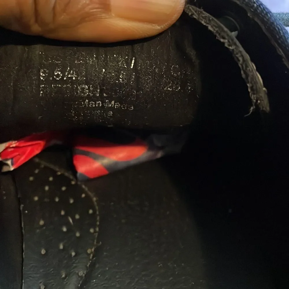 Unlisted By Kenneth Cole. Size 42